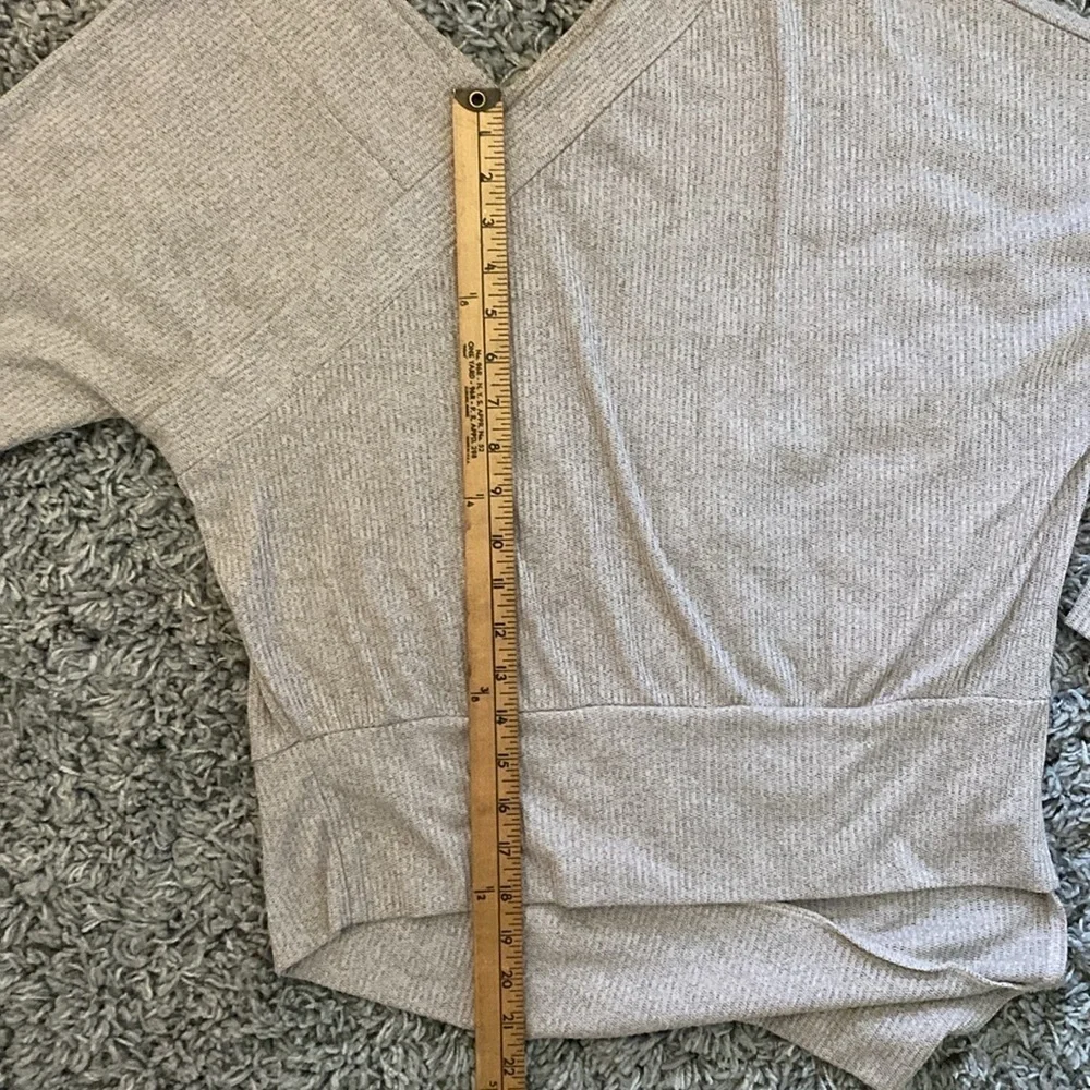 Stella & Dot double v sweater size small